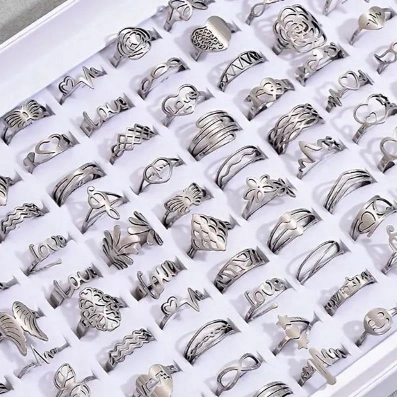 Mystery Rings Ball Scoops - Costume Jewellery